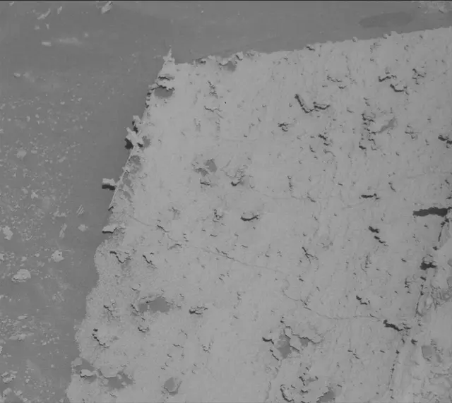 Sol 3914: Mast Camera (Mastcam)