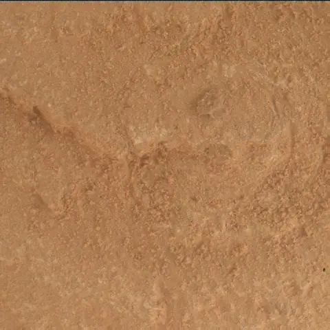 Sol 3914: Mars Hand Lens Imager (MAHLI)