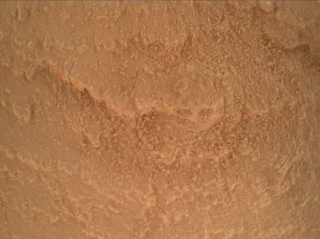 Sol 3914: Mars Hand Lens Imager (MAHLI)