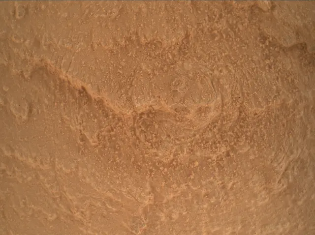 Sol 3914: Mars Hand Lens Imager (MAHLI)