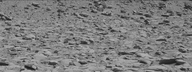 Sol 3916: Mast Camera (Mastcam)