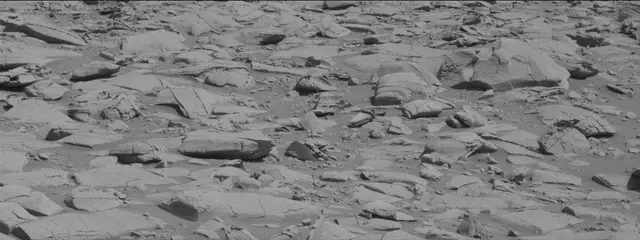 Sol 3916: Mast Camera (Mastcam)