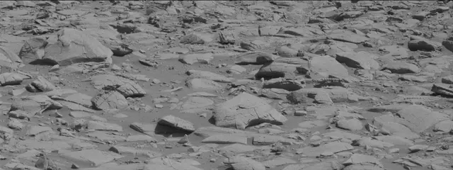 Sol 3916: Mast Camera (Mastcam)