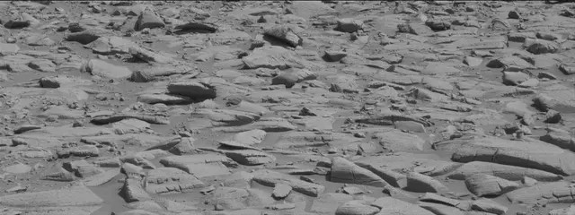 Sol 3916: Mast Camera (Mastcam)