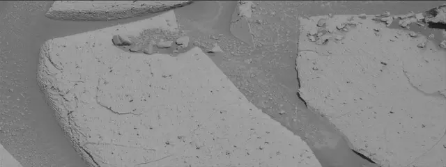 Sol 3916: Mast Camera (Mastcam)