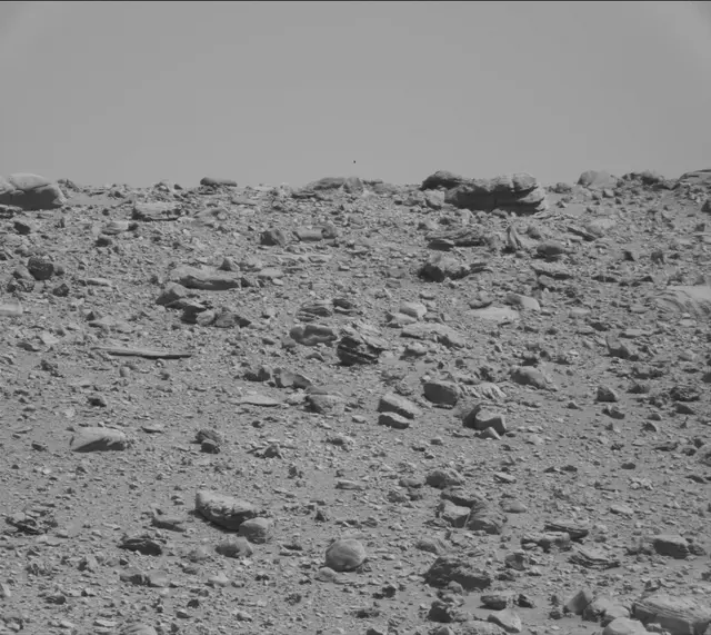 Sol 3916: Mast Camera (Mastcam)