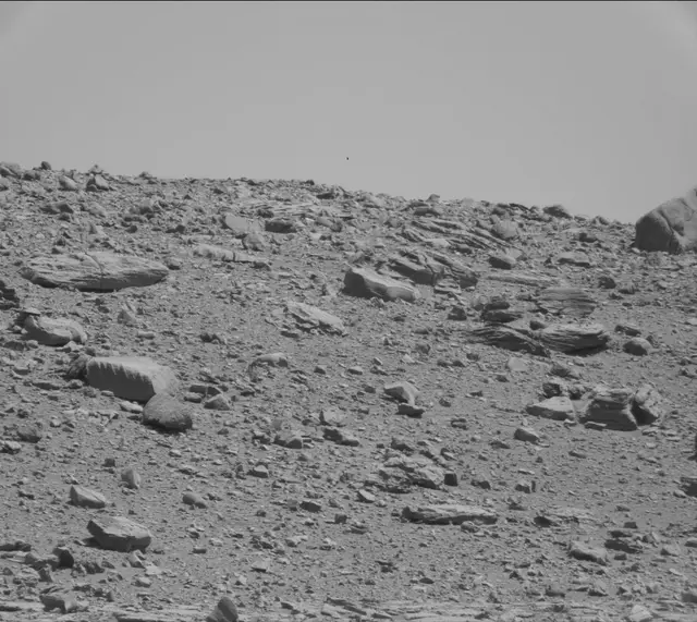 Sol 3916: Mast Camera (Mastcam)