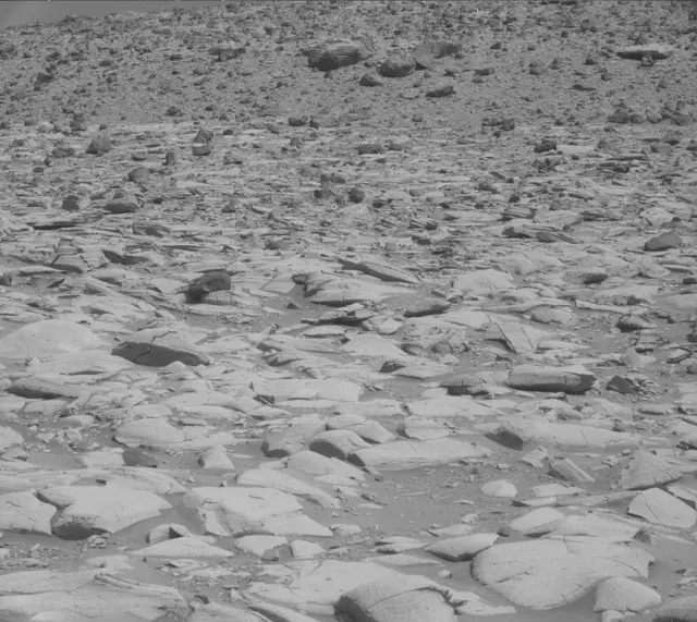 Sol 3917: Mast Camera (Mastcam)