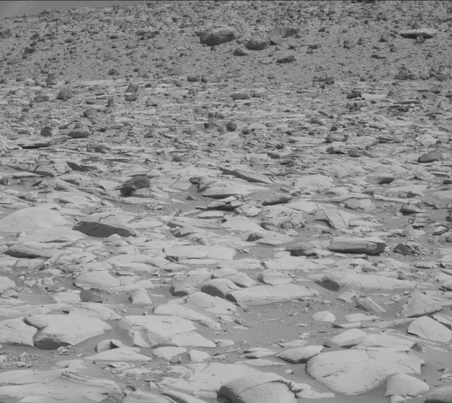 Sol 3917: Mast Camera (Mastcam)