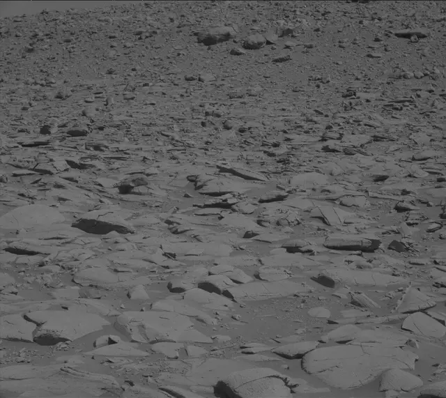Sol 3917: Mast Camera (Mastcam)