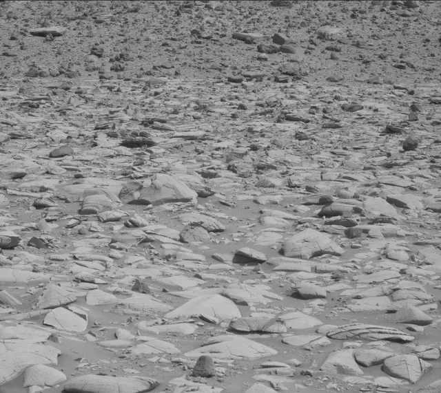 Sol 3917: Mast Camera (Mastcam)
