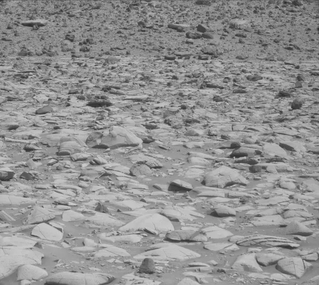 Sol 3917: Mast Camera (Mastcam)