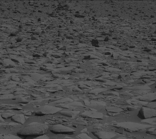 Sol 3917: Mast Camera (Mastcam)