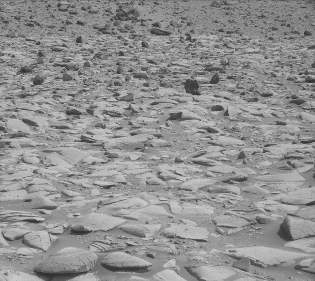 Sol 3917: Mast Camera (Mastcam)