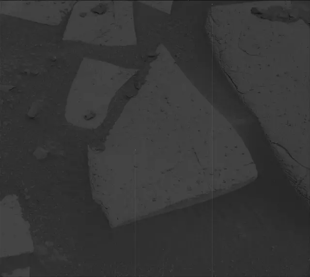 Sol 3917: Mast Camera (Mastcam)
