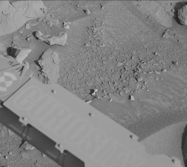 Sol 3917: Mast Camera (Mastcam)