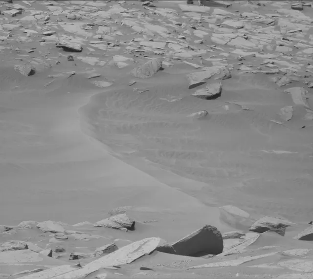 Sol 3917: Mast Camera (Mastcam)