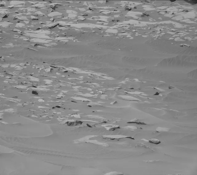 Sol 3917: Mast Camera (Mastcam)