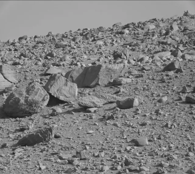 Sol 3917: Mast Camera (Mastcam)