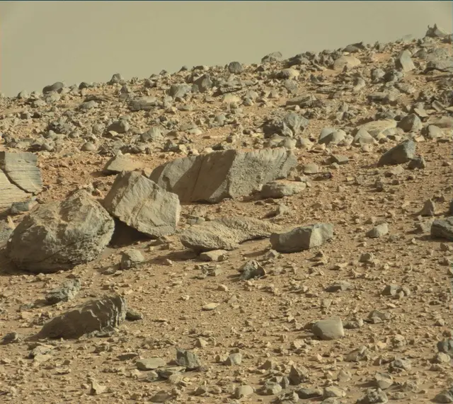 Sol 3917: Mast Camera (Mastcam)