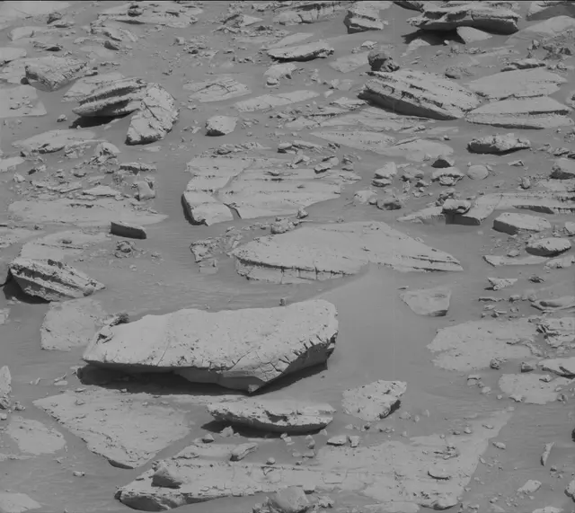 Sol 3919: Mast Camera (Mastcam)