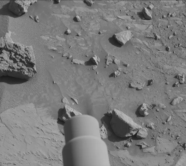 Sol 3919: Mast Camera (Mastcam)