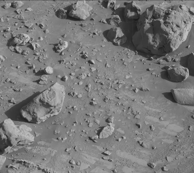 Sol 3919: Mast Camera (Mastcam)