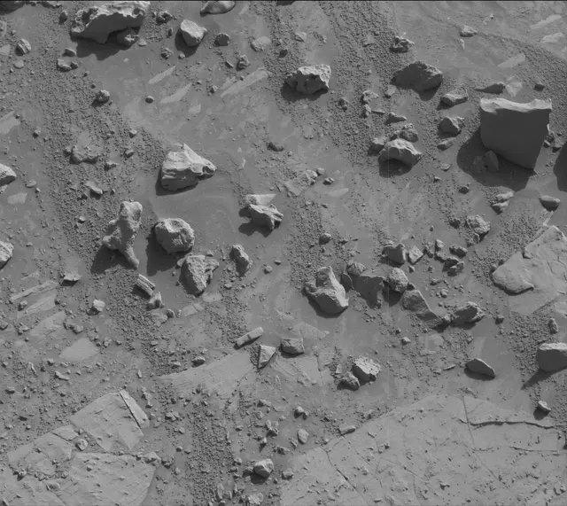 Sol 3919: Mast Camera (Mastcam)