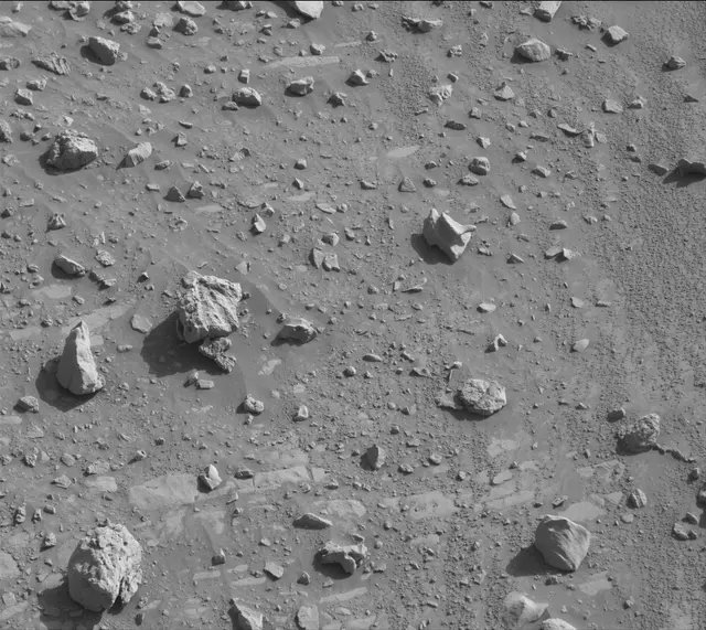 Sol 3919: Mast Camera (Mastcam)