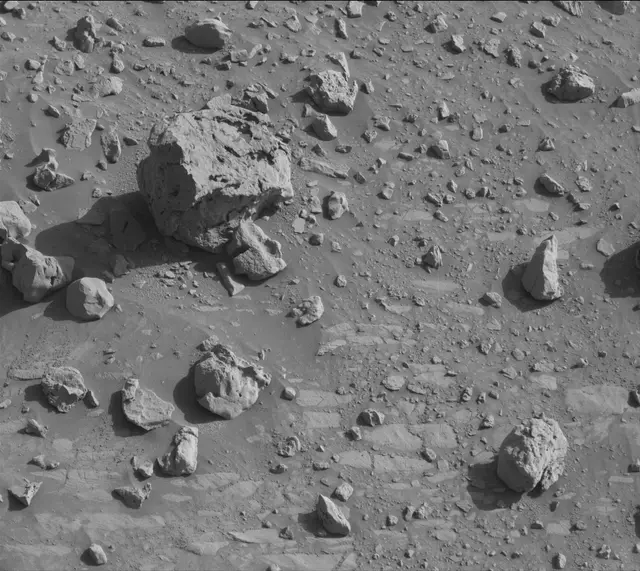 Sol 3919: Mast Camera (Mastcam)