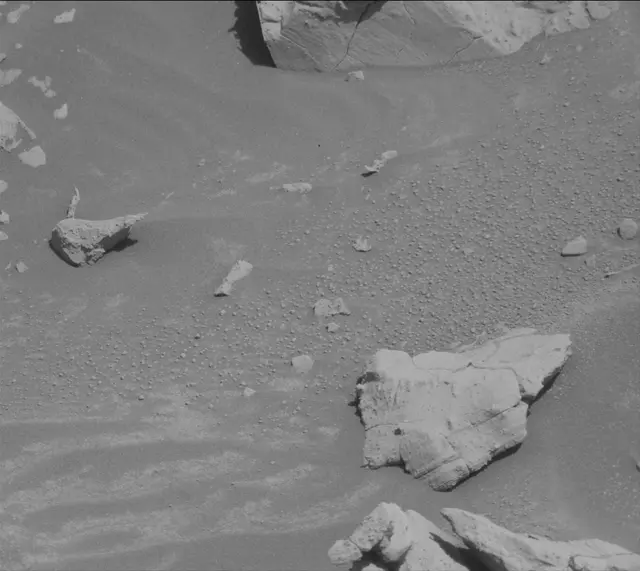 Sol 3919: Mast Camera (Mastcam)