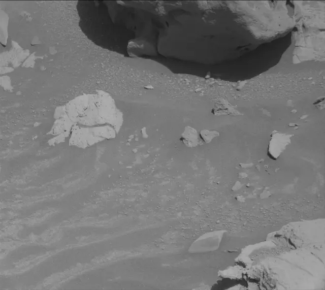 Sol 3919: Mast Camera (Mastcam)