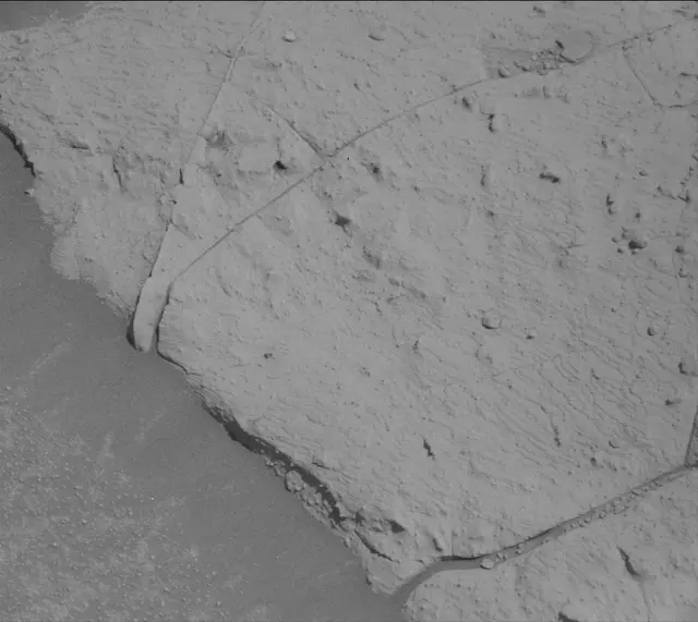 Sol 3919: Mast Camera (Mastcam)