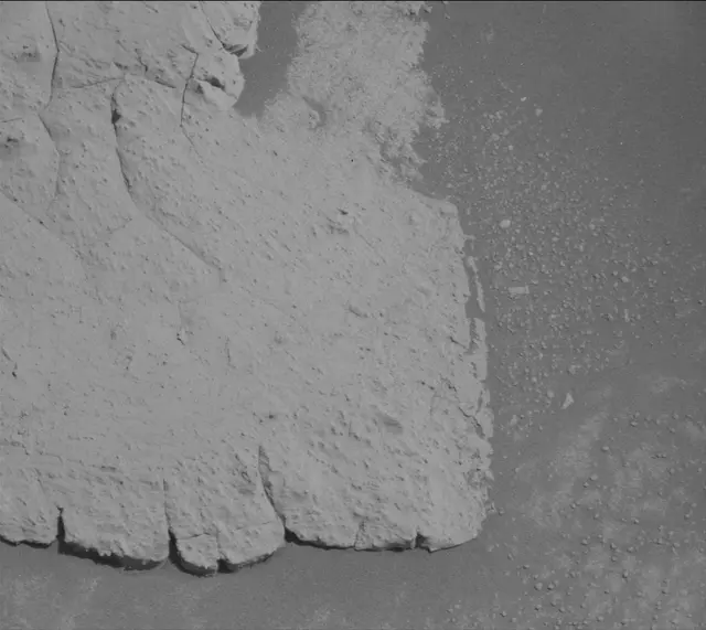 Sol 3919: Mast Camera (Mastcam)