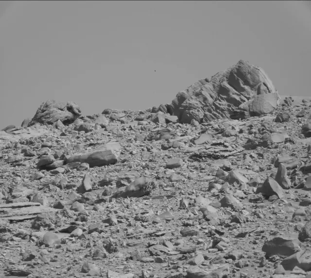 Sol 3919: Mast Camera (Mastcam)