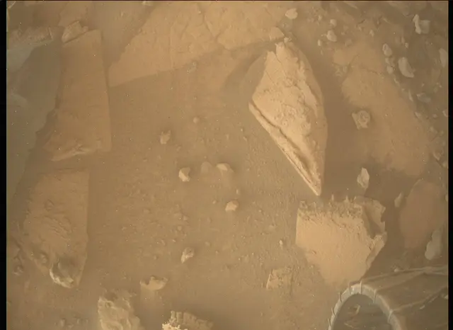 Sol 3920: Mars Descent Imager (MARDI)