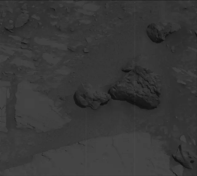 Sol 3921: Mast Camera (Mastcam)