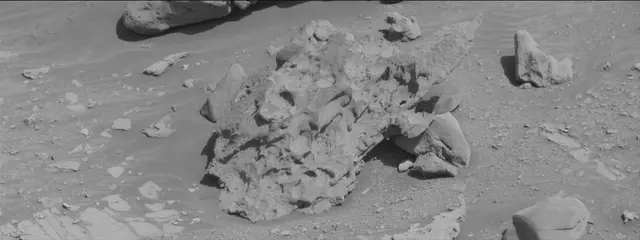 Sol 3921: Mast Camera (Mastcam)