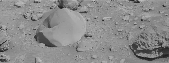 Sol 3921: Mast Camera (Mastcam)