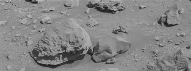 Sol 3921: Mast Camera (Mastcam)