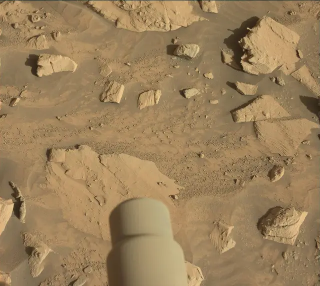 Sol 3921: Mast Camera (Mastcam)