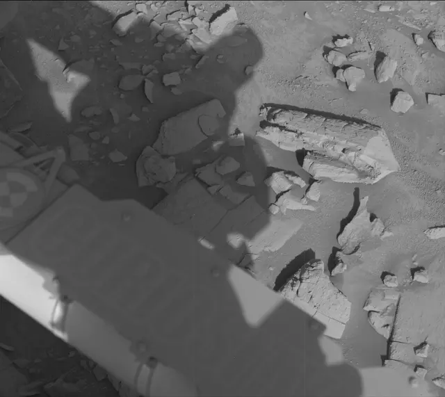 Sol 3921: Mast Camera (Mastcam)