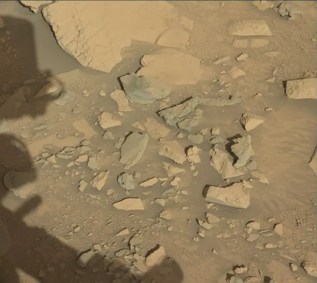 Sol 3921: Mast Camera (Mastcam)