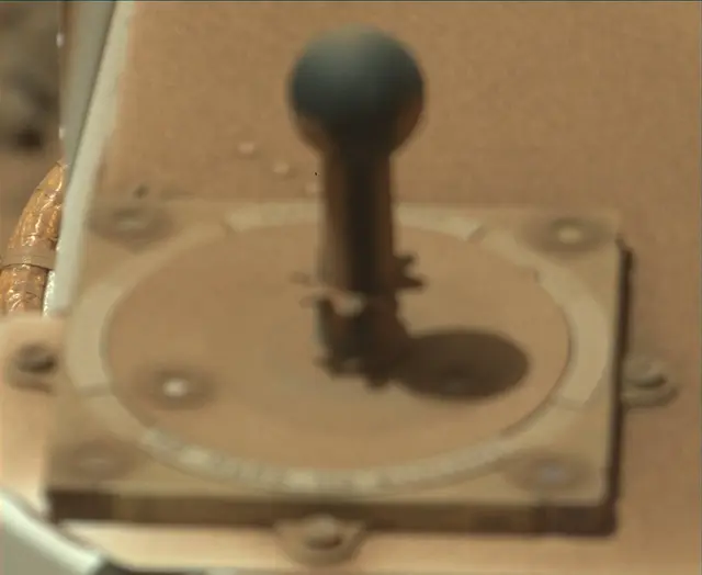 Sol 3921: Mast Camera (Mastcam)