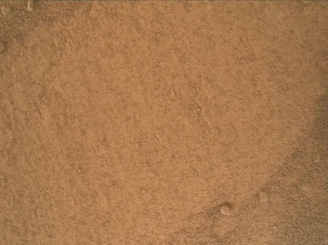 Sol 3921: Mars Hand Lens Imager (MAHLI)