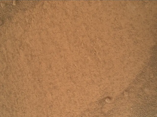 Sol 3921: Mars Hand Lens Imager (MAHLI)