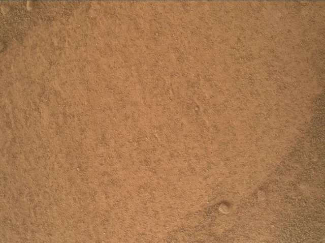 Sol 3921: Mars Hand Lens Imager (MAHLI)