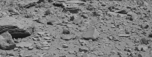 Sol 3923: Mast Camera (Mastcam)