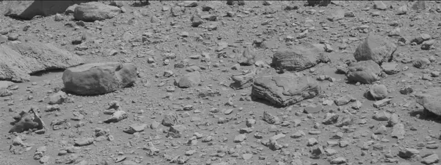 Sol 3923: Mast Camera (Mastcam)