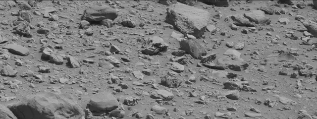 Sol 3923: Mast Camera (Mastcam)